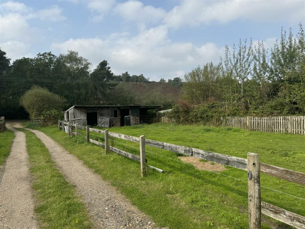 Additional image 2 of Dudmoor Farm Road, Christchurch