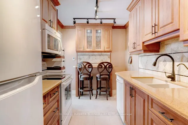 Additional image 17 of 1425 Ghent Ave Unit 305