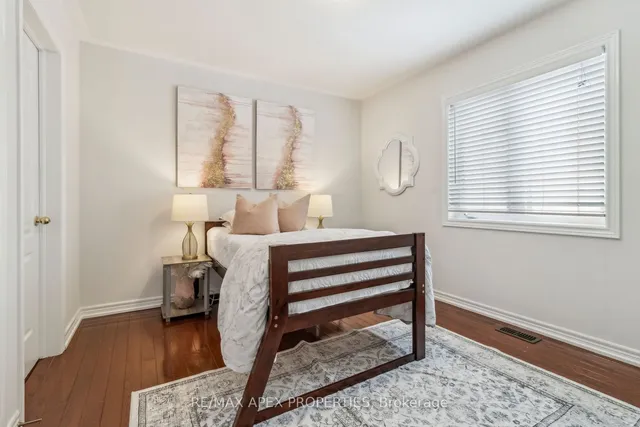 Additional image 21 of 17 Game Creek Cres