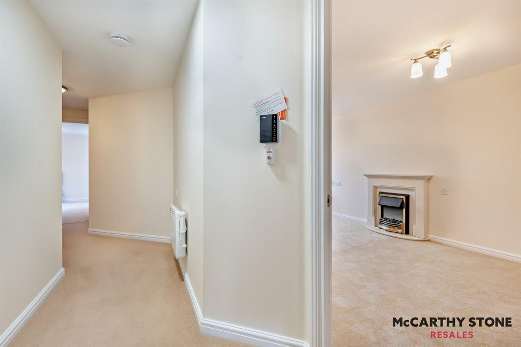 Additional image 6 of Cherrett Court, Ringwood Road, Ferndown, BH22 9FEn