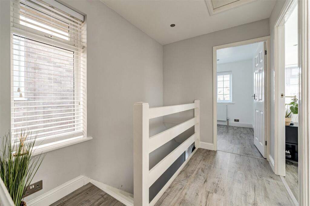 Additional image 18 of Cotswold Close, Worthing, West Sussex, BN13