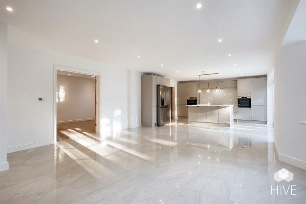 Additional image 6 of Chine Walk, West Parley, Ferndown