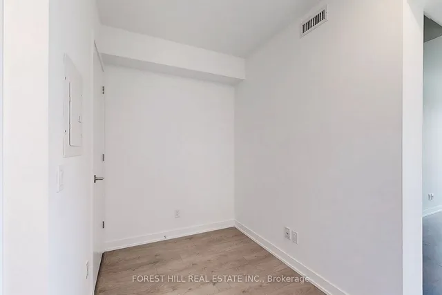 Additional image 14 of 501 Yonge St Unit 4208