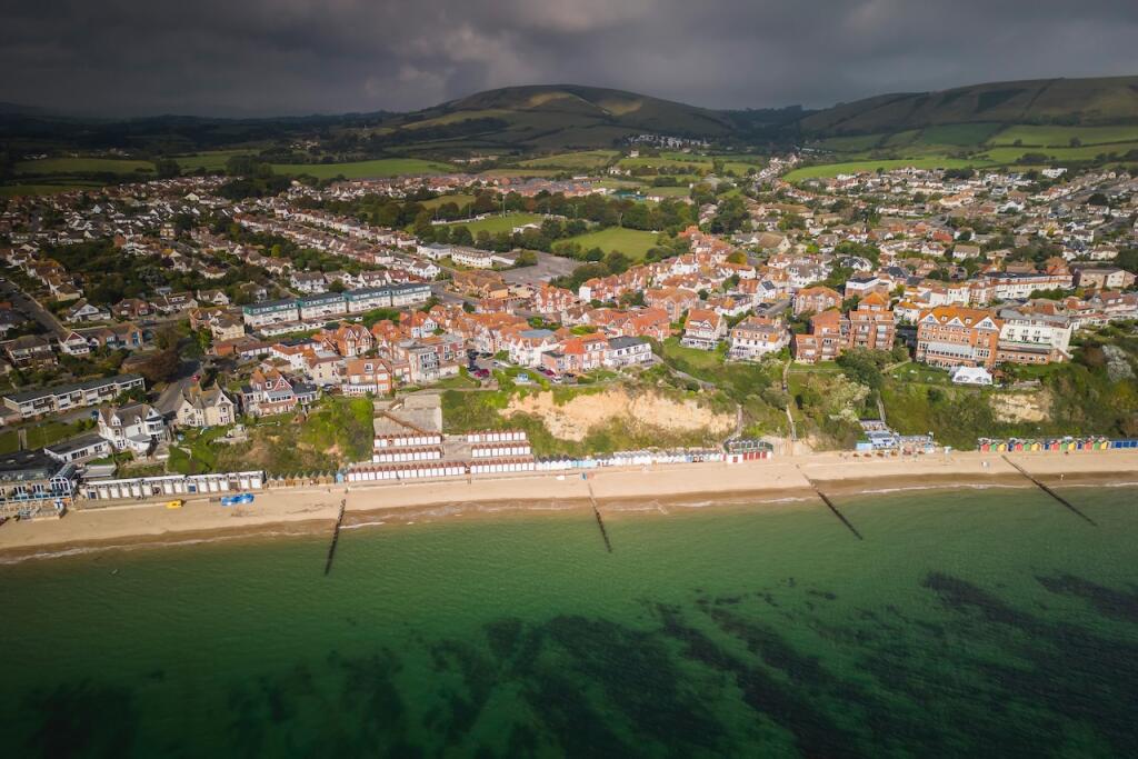 Additional image 3 of HIGHCLIFFE ROAD, SWANAGE