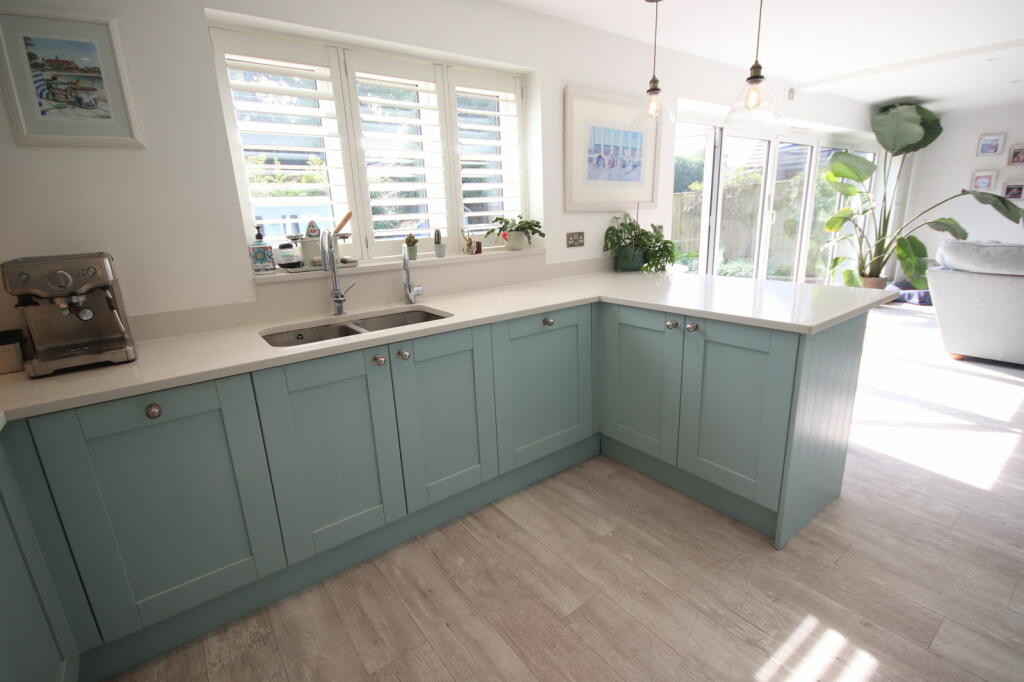 Additional image 18 of River Way,Christchurch,BH23 2QJ