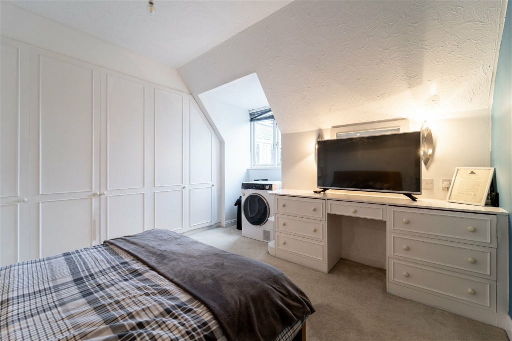 Additional image 13 of Avon Manor, Purewell, Christchurch, BH23 1EP