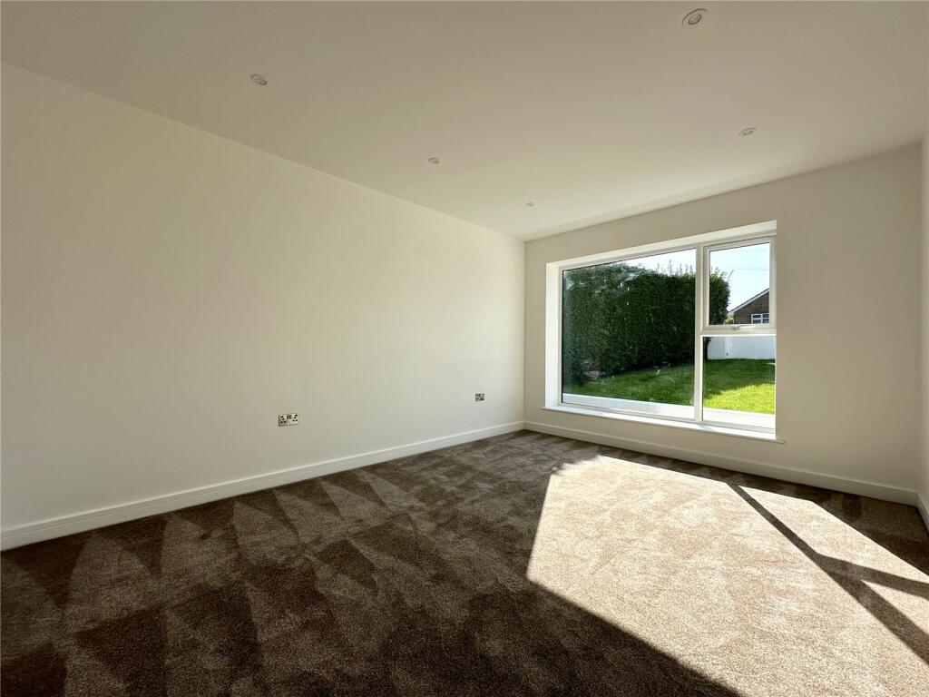 Additional image 10 of Smugglers Lane North, Highcliffe On Sea, Christchurch, Dorset, BH23