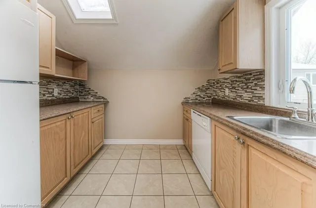 Additional image 30 of 67 Wellington St