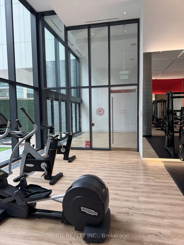 Additional image 33 of 185 Roehampton Ave Unit 1912