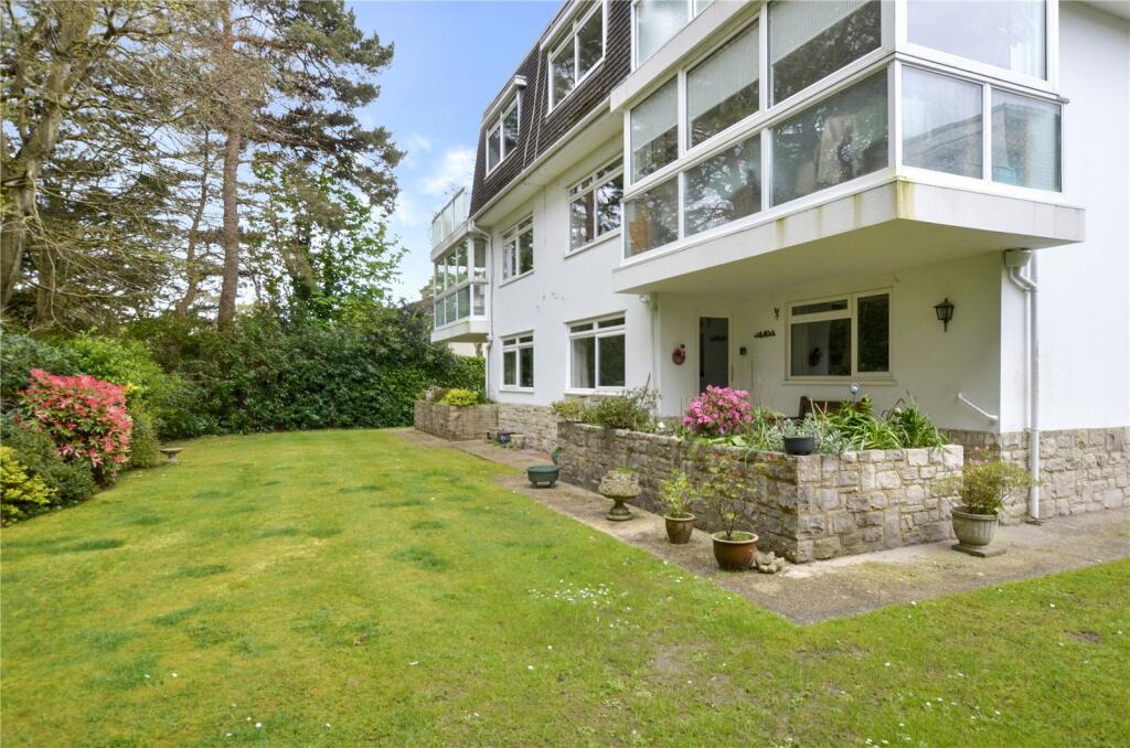 Dudsbury Avenue, Ferndown, Dorset, BH22