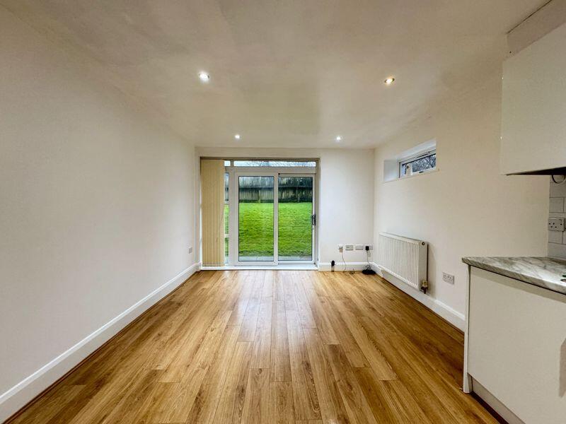 Primary image of Hulton Mount, St Helens Road, Bolton ** AVAILABLE NOW **