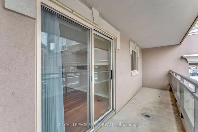 Additional image 28 of 4000 Creekside Dr Unit 203