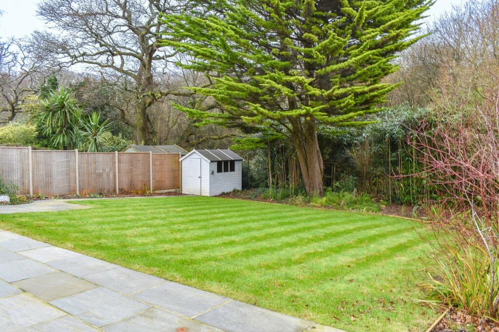 Additional image 20 of Elphinstone Road, Highcliffe, Christchurch, BH23