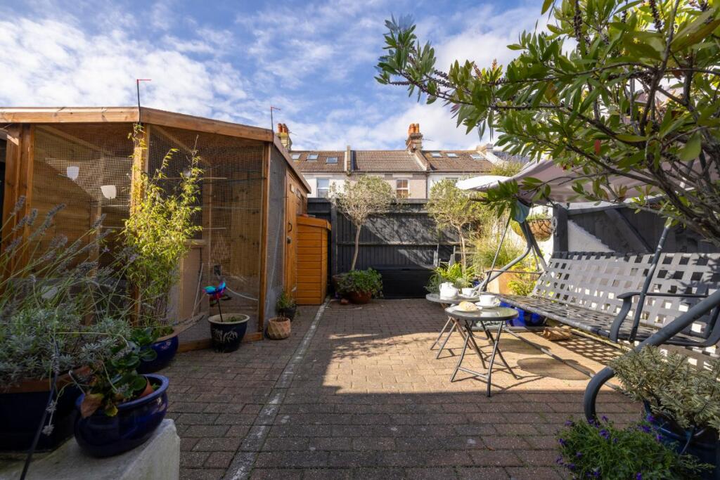 Additional image 19 of Royal Parade, Eastbourne