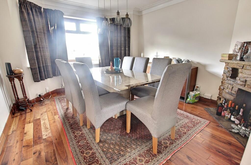 Additional image 14 of George V Avenue, Worthing, West Sussex, BN11