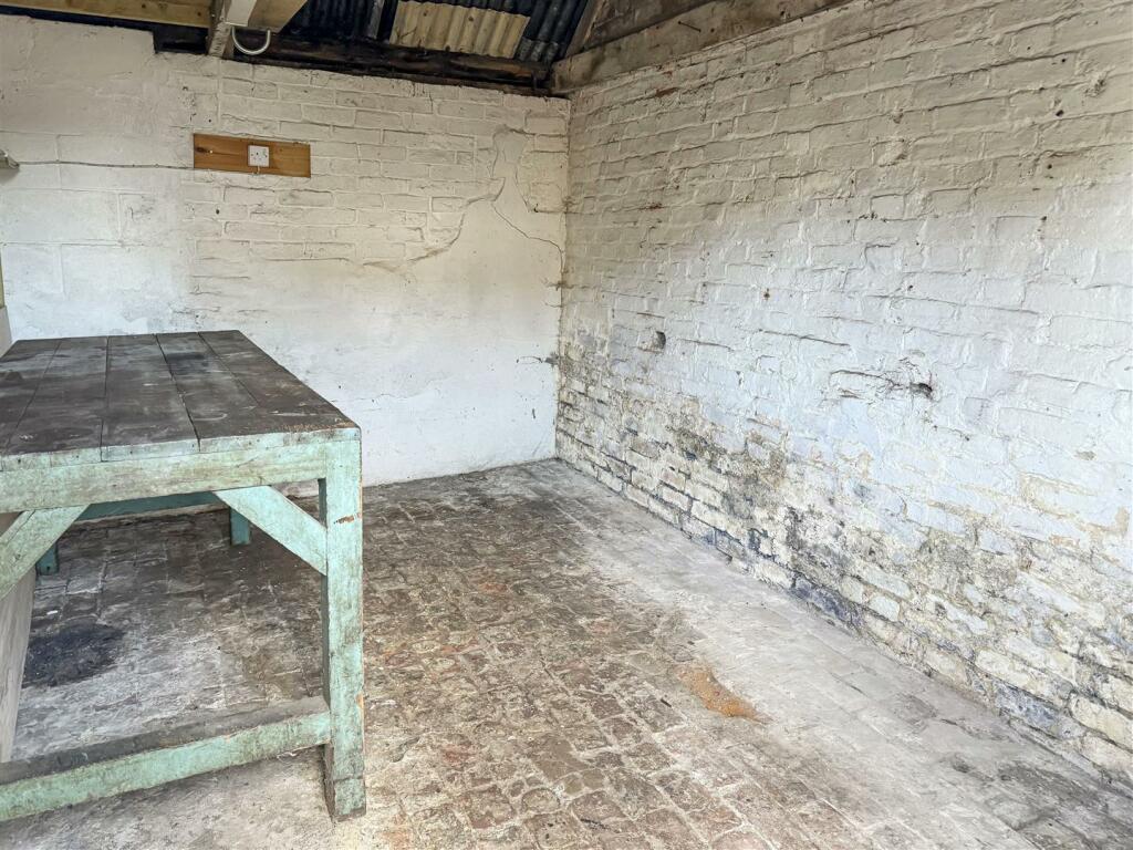 Additional image 11 of Beaconsfield Road, Littlehampton