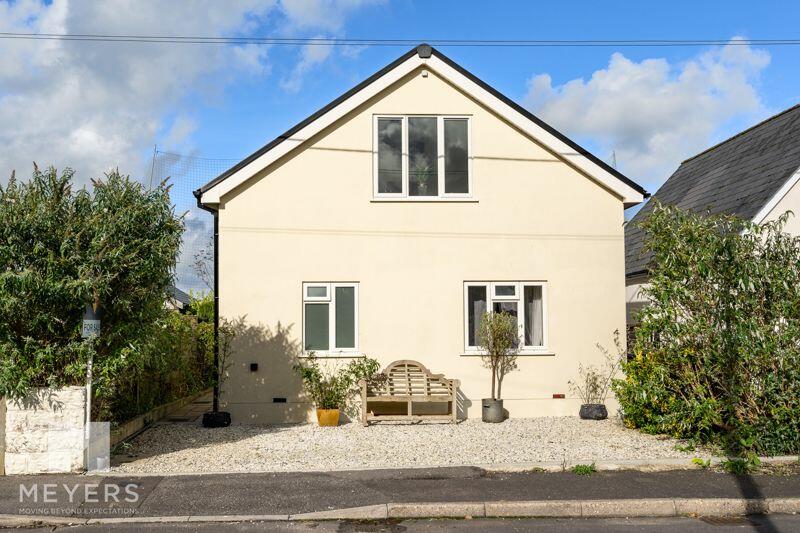 Addison Square, Ringwood, BH24