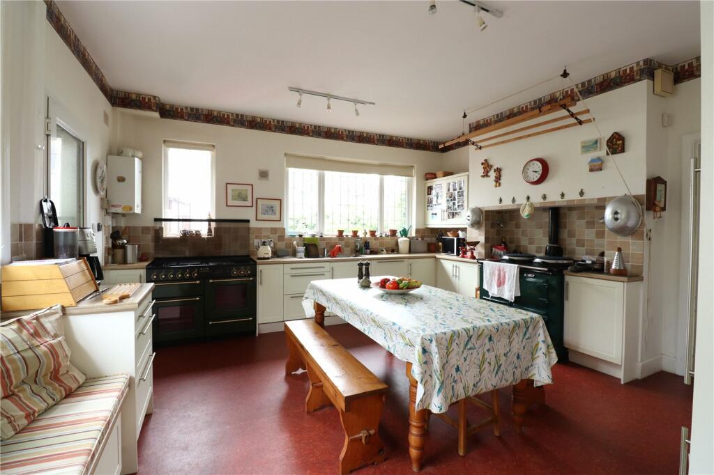 Additional image 17 of Highlands Road, Barton On Sea, Hampshire, BH25