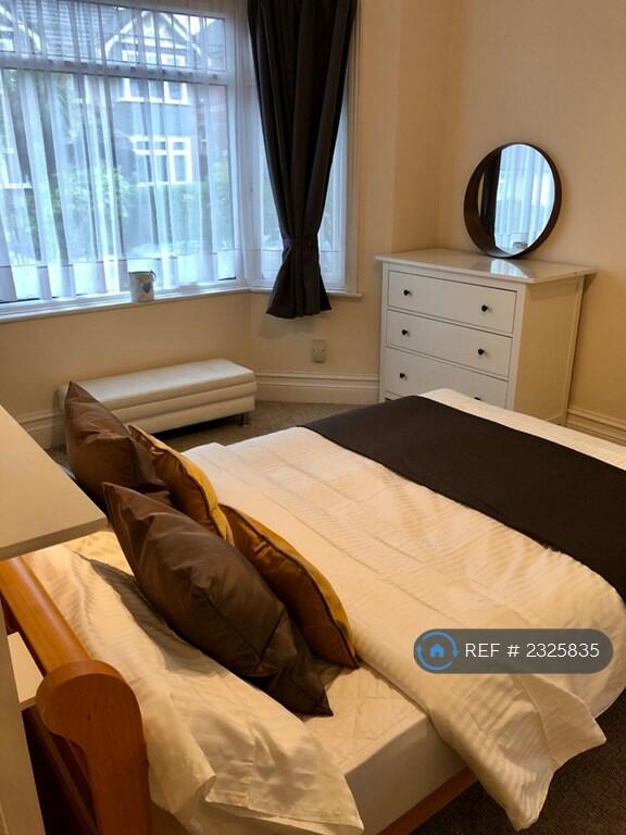 Additional image 13 of Wroxham Road, Poole, BH12