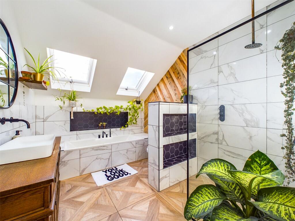 Additional image 7 of Walcott Avenue, Christchurch, Dorset, BH23