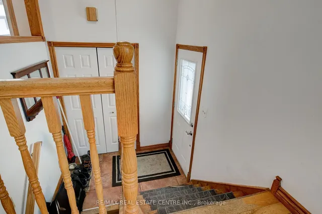 Additional image 5 of 74 Elm Ridge Dr