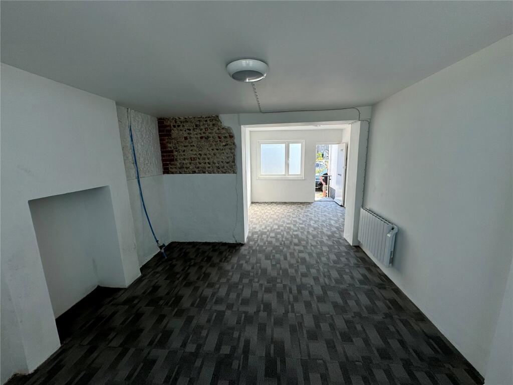 Additional image 3 of 47B & 47C Pier Road, Littlehampton, West Sussex, BN17