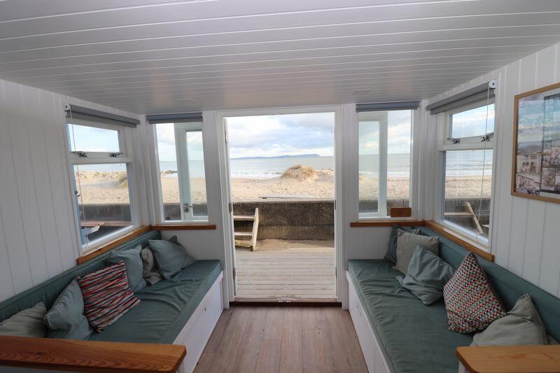 Additional image 15 of Mudeford Sand Spit, Christchurch Hut 295