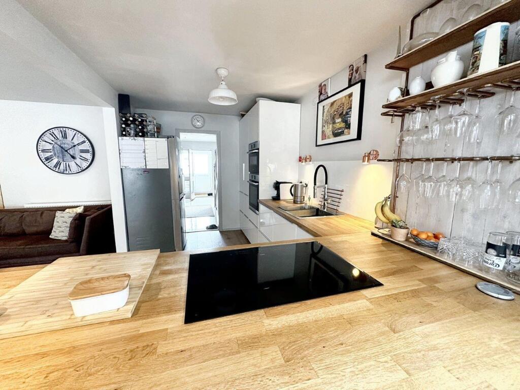 Additional image 24 of Cissbury Crescent, Saltdean, BN2 8RH