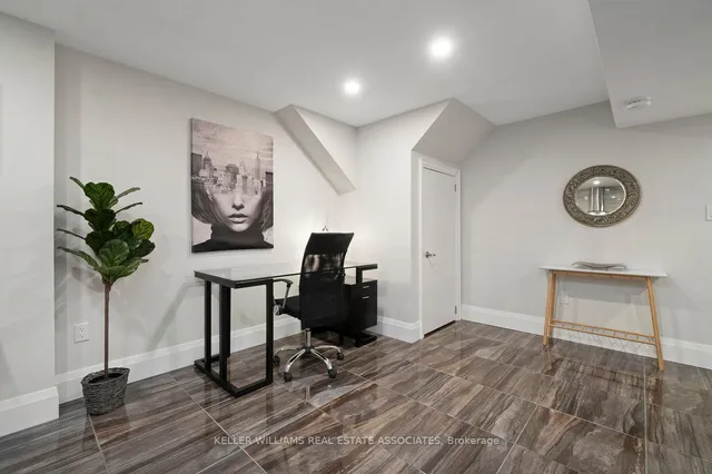 Additional image 32 of 442 Valermo Dr