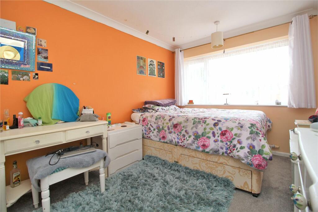 Additional image 8 of Albert Road, New Milton, Hampshire, BH25