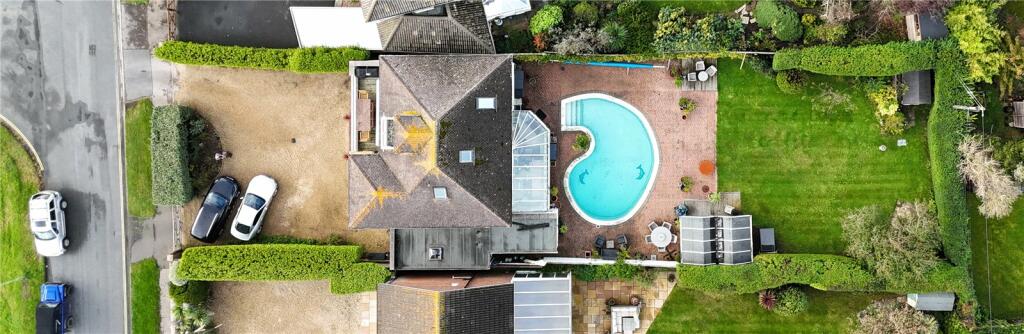 Additional image 19 of Marine Drive West, Barton on Sea, New Milton, Hampshire, BH25