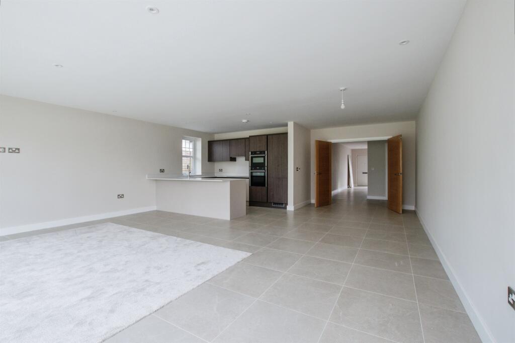 Additional image 9 of Christchurch Road, Ferndown