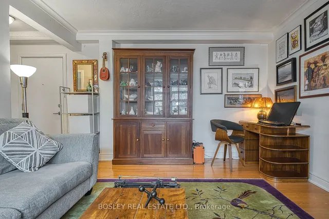 Additional image 16 of 717 Eglinton Ave Unit 505