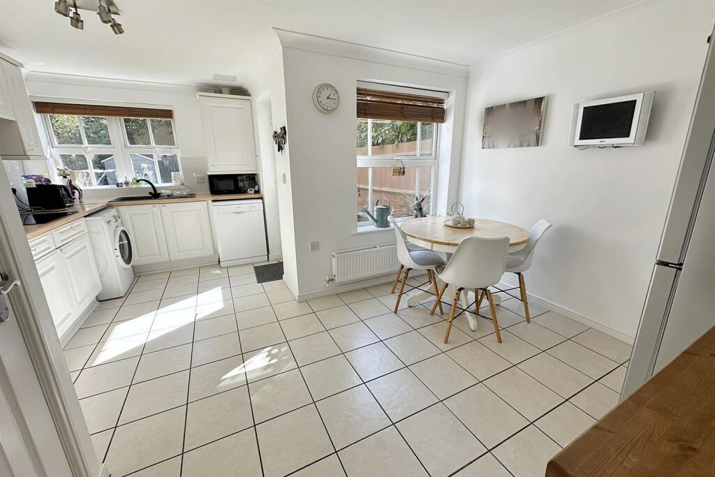 Additional image 23 of Camelias