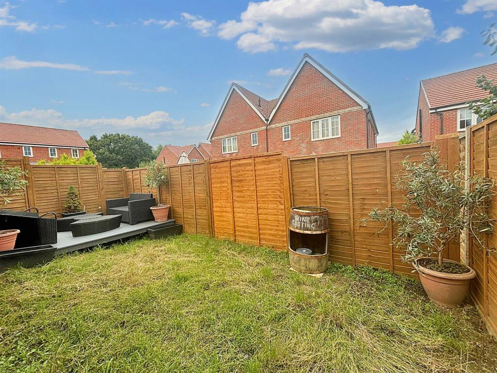 Additional image 11 of Honeysuckle Lane, Stone Cross, Pevensey