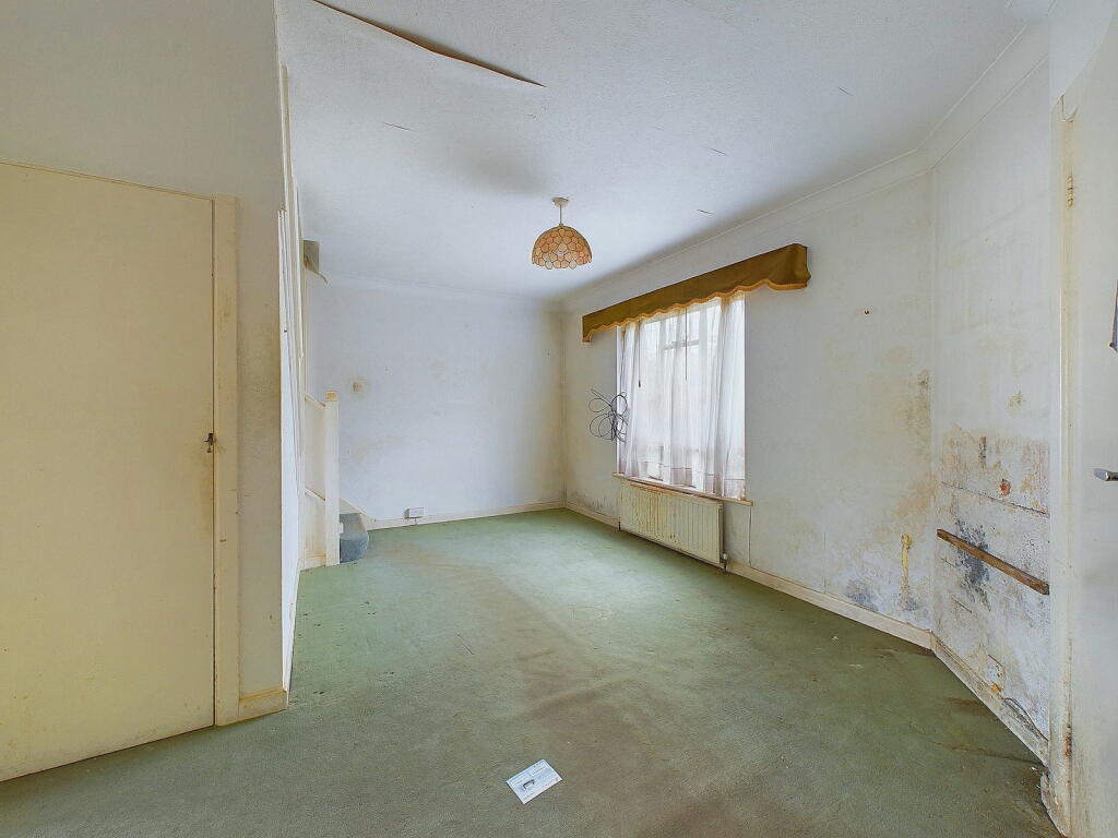 Additional image 3 of Aglaia Road, Worthing, BN11