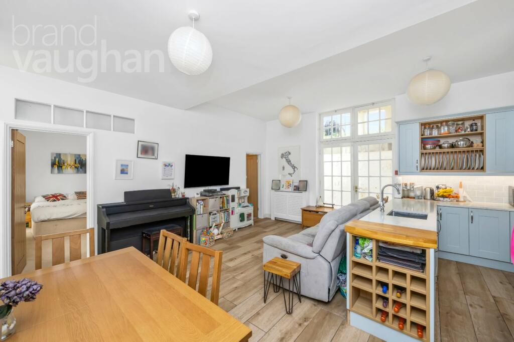 Additional image 9 of Adelaide Crescent, Hove, East Sussex, BN3