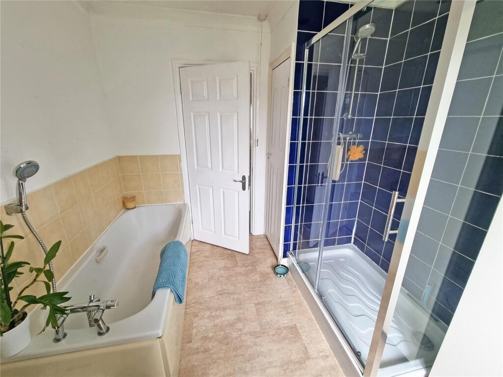 Additional image 11 of Gore Road, New Milton, Hampshire, BH25