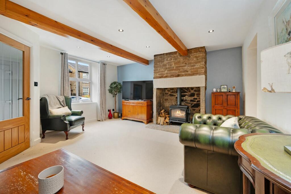 Additional image 5 of Bradshaw Road, Bolton BL2 3EW - Spacious 4-Bed Townhouse with En Suites & Dressing Rooms