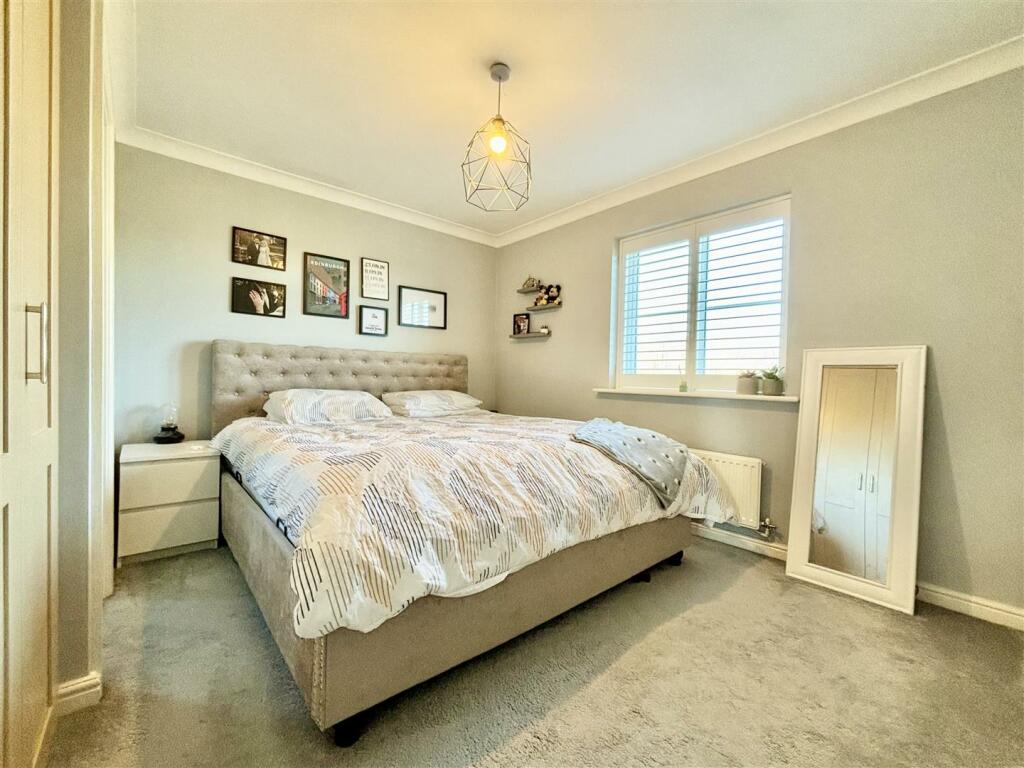 Additional image 11 of 10, Siskin Drive, Bradford, BD6 3YQ