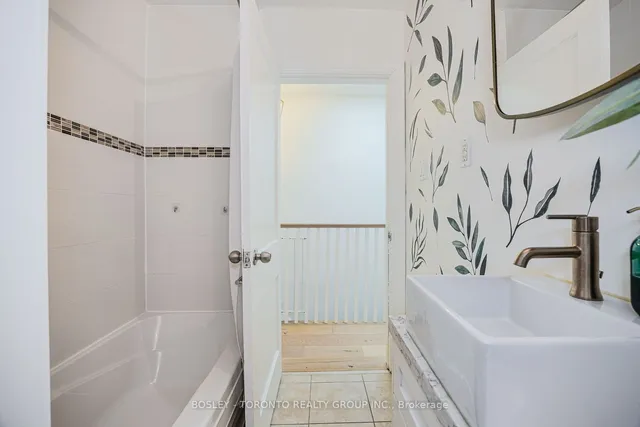 Additional image 29 of 96 Gillard Ave