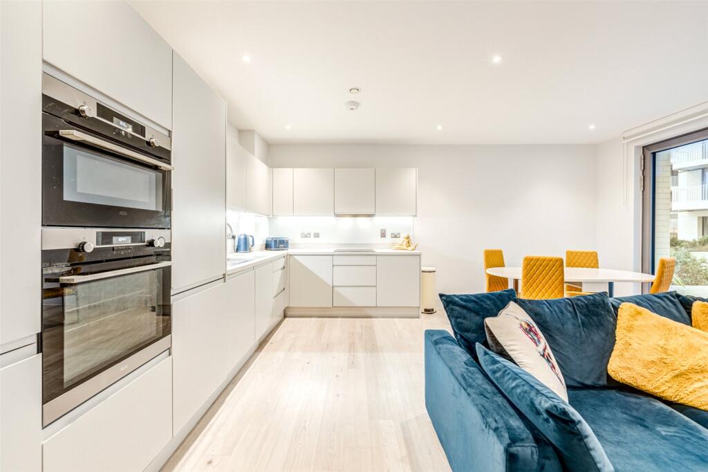 Additional image 8 of Brighton Road, Worthing, West Sussex, BN11