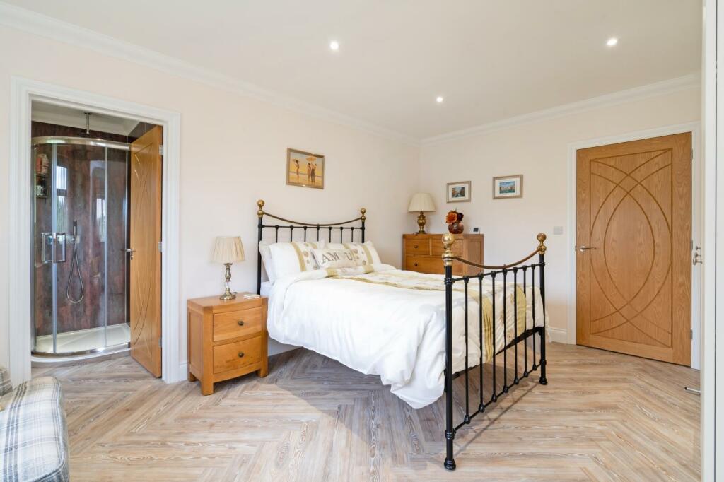 Additional image 17 of Boundary Drive, Colehill, Wimborne, Dorset, BH21