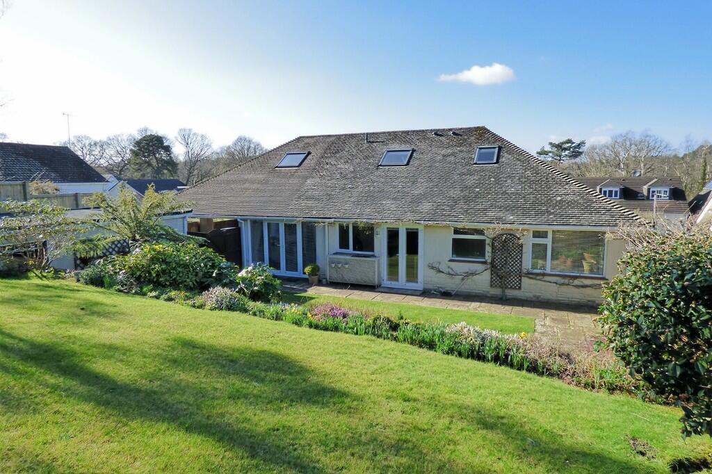 Additional image 4 of Greensleeves Avenue, Broadstone