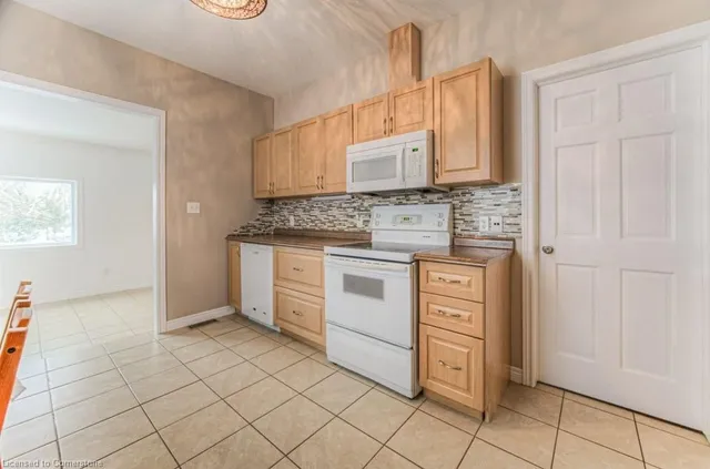 Additional image 16 of 67 Wellington St