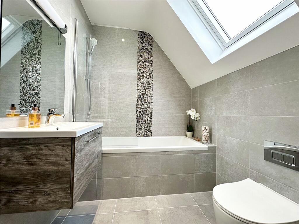 Additional image 11 of Wortley Road, Highcliffe On Sea, Christchurch, Dorset, BH23