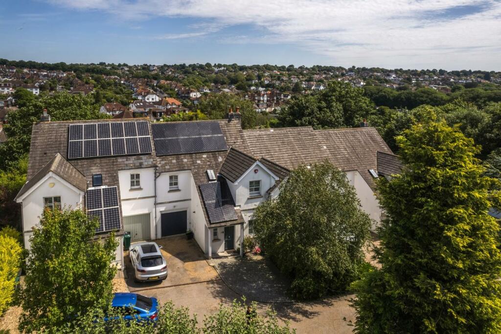Additional image 4 of Woodland Drive, Hove