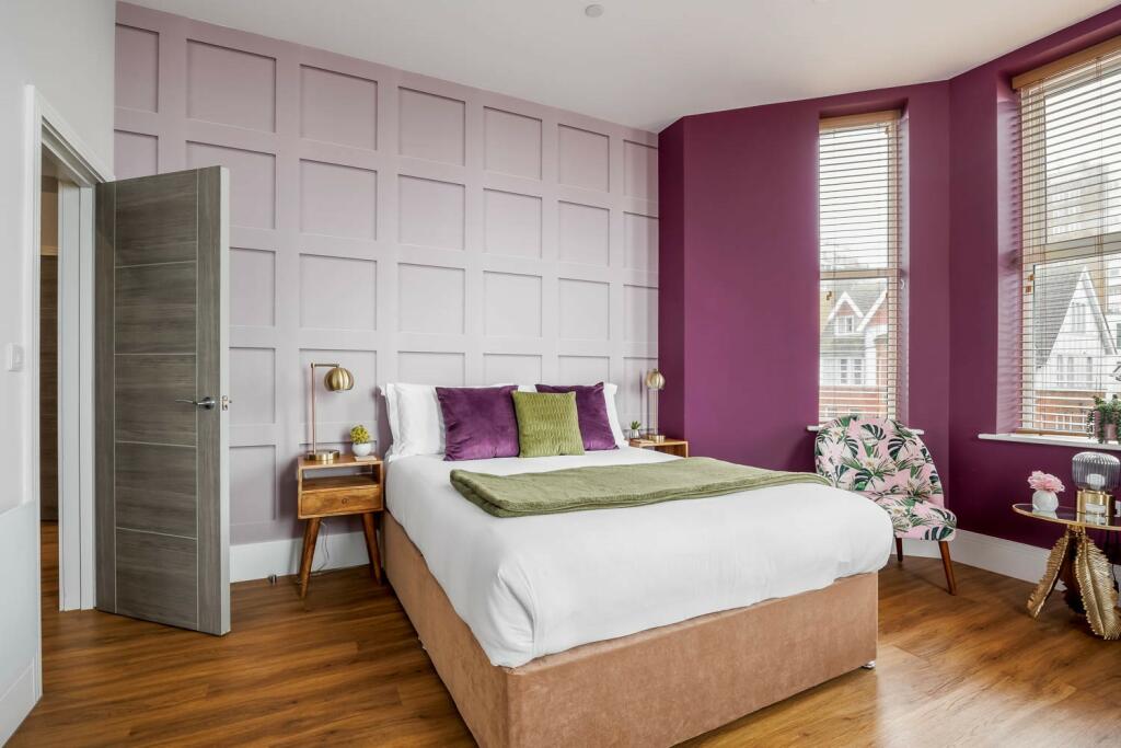 Additional image 3 of West Cliff Gardens, Bournemouth - 9