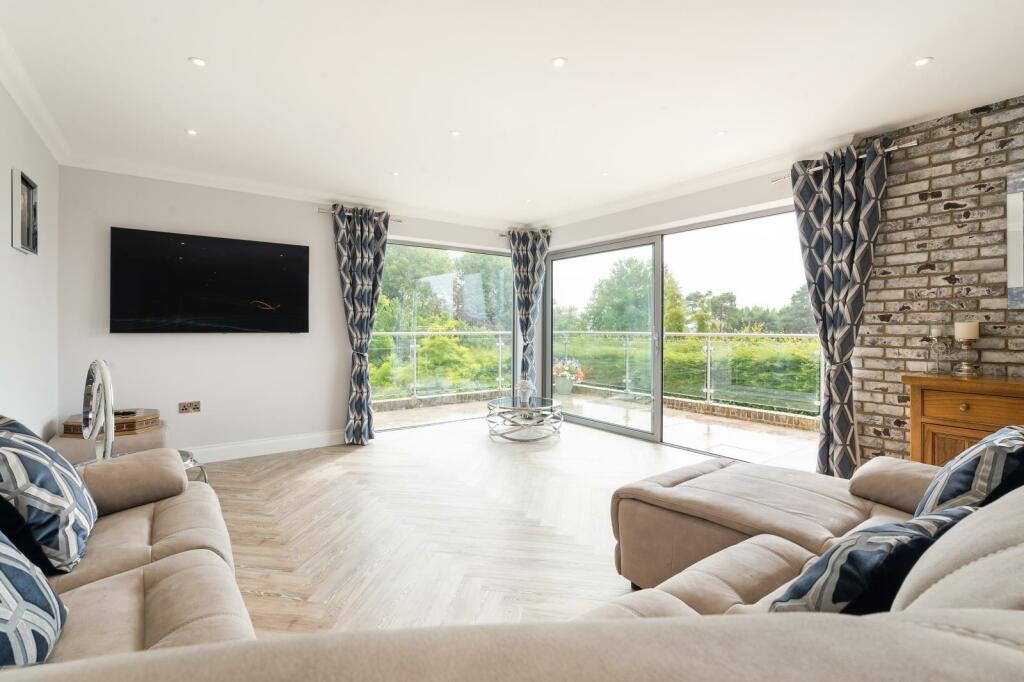 Additional image 6 of Boundary Drive, Colehill, Wimborne, Dorset, BH21