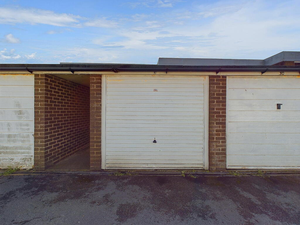 Additional image 12 of Francome House, Brighton Road, Lancing, BN15 8RP